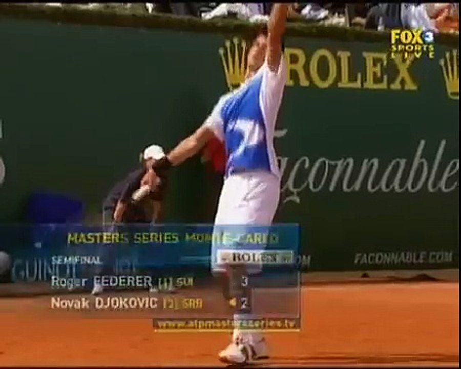 Federer Tells Djokovic Family to Shut Up
