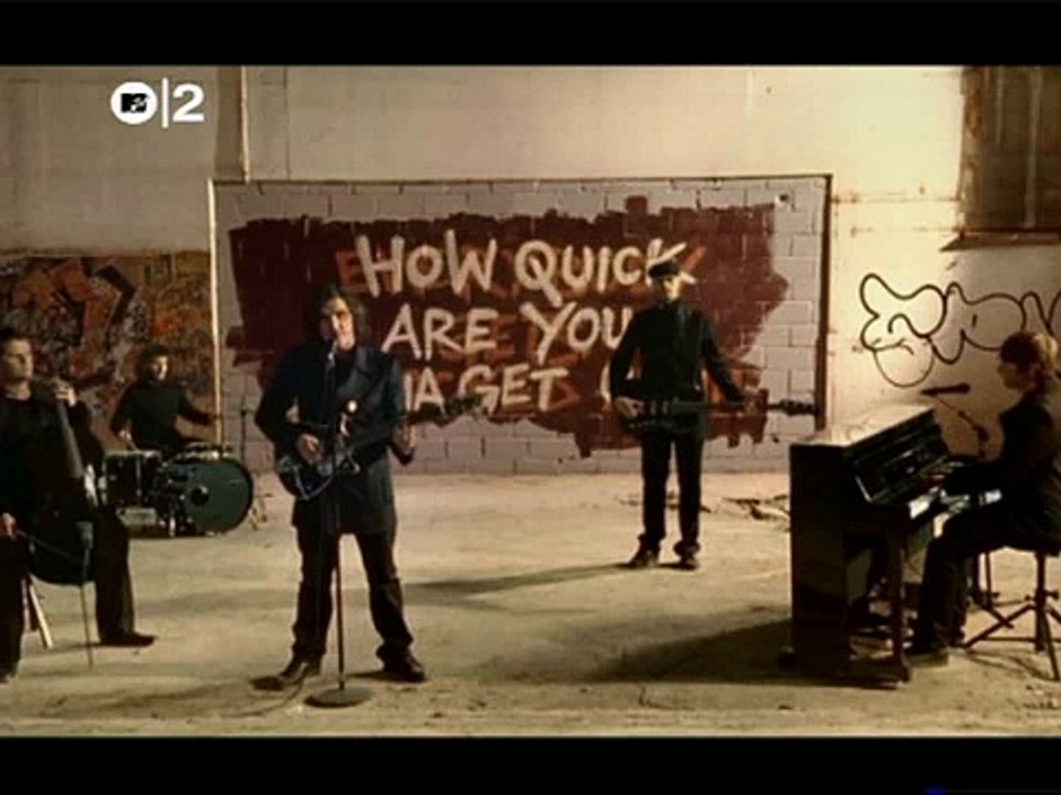 The hours - Ali in the jungle