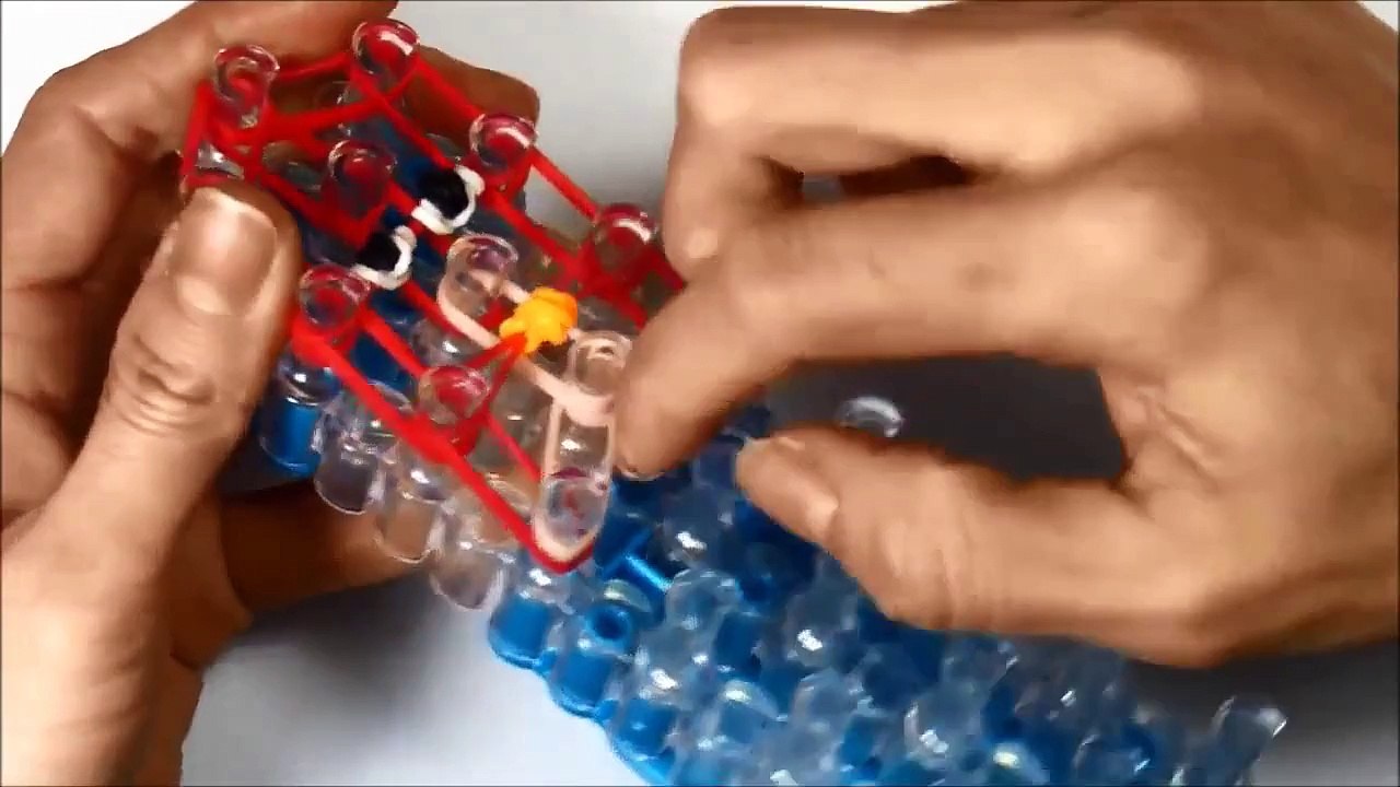 Rainbow Loom Francais    Tuto Bracelet Elastique   Angry Birds   loom bands  animaux elastique