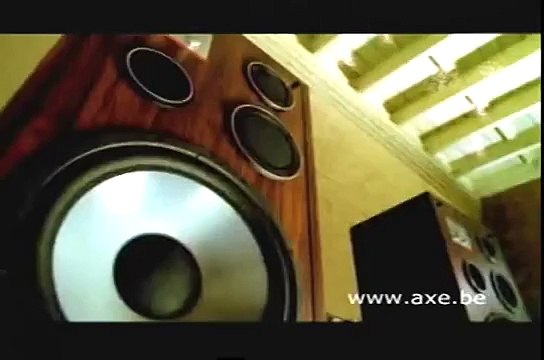 comercial desodorante axe.mpg