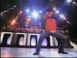 shaggy ft Rikrok - it wasnt me - at michael jacksons 30th anniversary