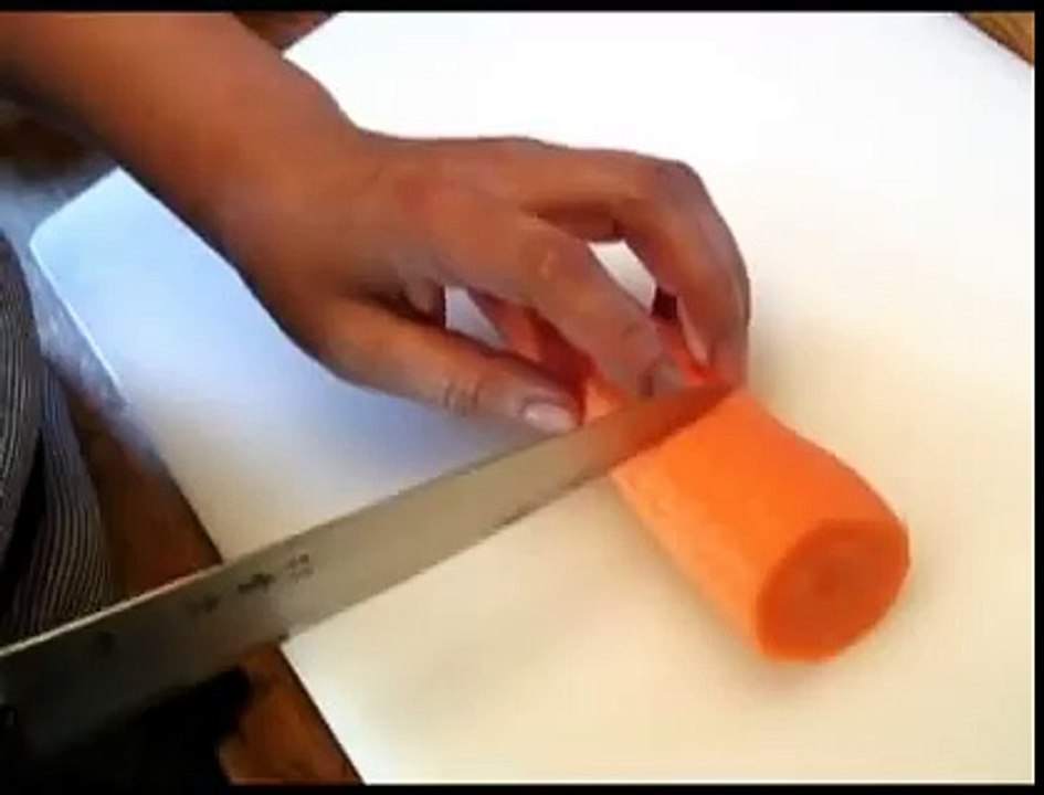 野菜のしあわせ｜にんじんの短冊切り
