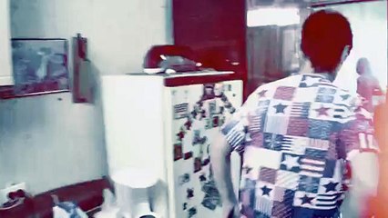 В свои 13 лет он уже курит, пьет и бьет бомжей. Дорогая, мы убиваем детей.