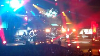 5sos - she looks so perfect live at wembley