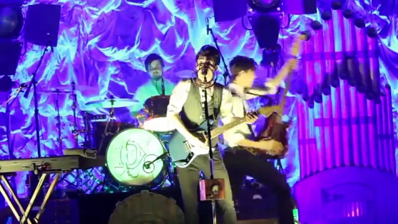 Panic! at the Disco Carry On My Wayward Son