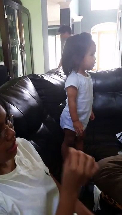 Baby dancing