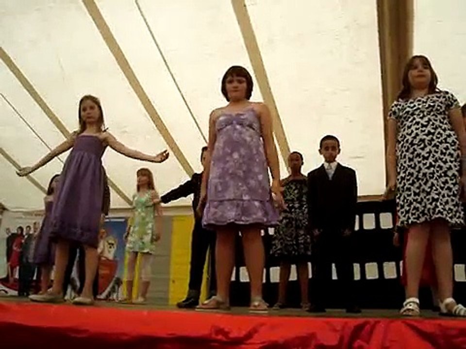 schoolfeest basisschool  De Kameleon Ninove 2009 - 4A James Bond