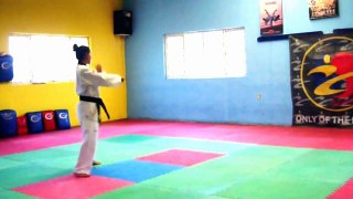 American Team Taekwondo - Forma 3: Kicho Il Bo