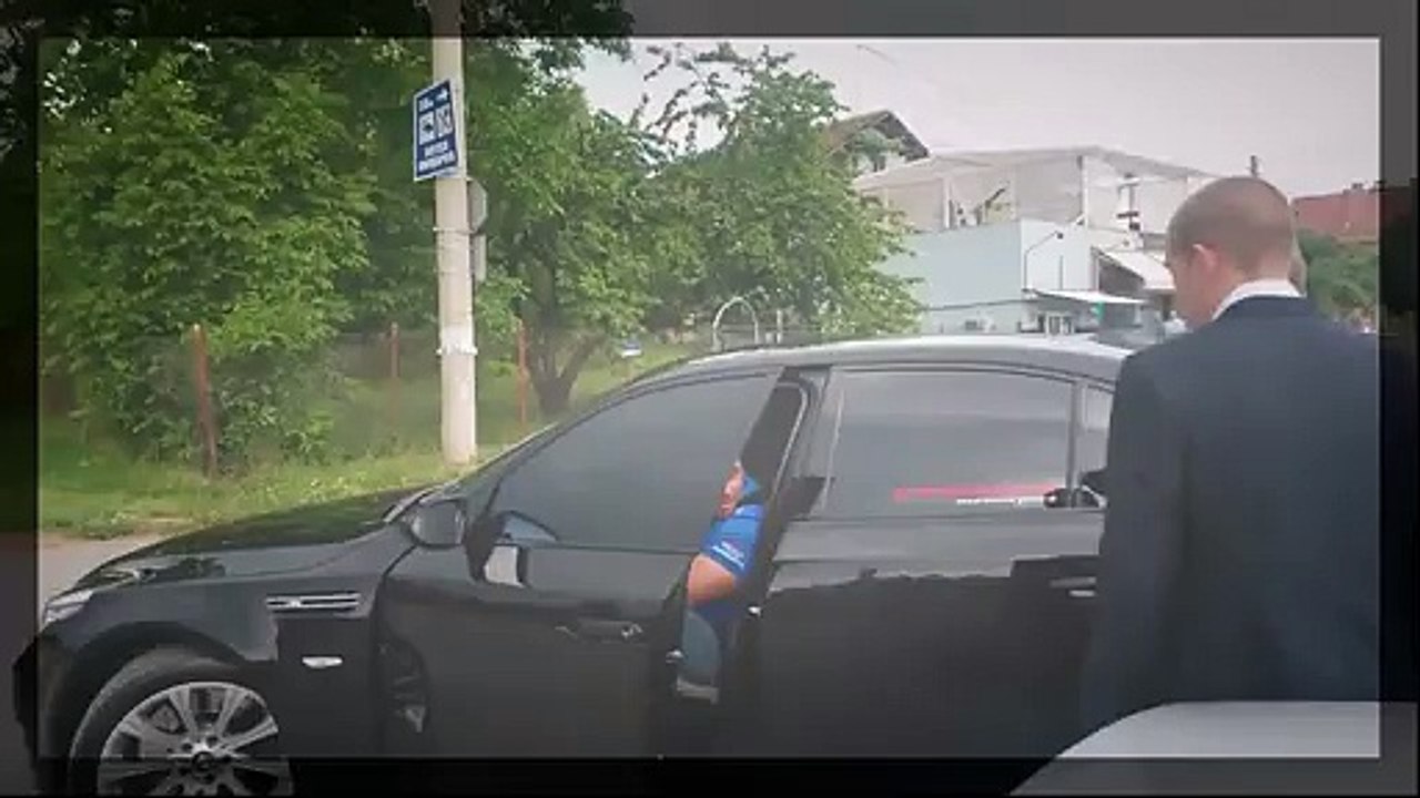 BMW M5 E60 Street Fun! [Burnout + Powerslide]