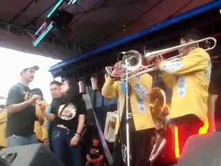 BANDA LA 3 DE MAYO CON MOY SIERRA "Que mas te da"