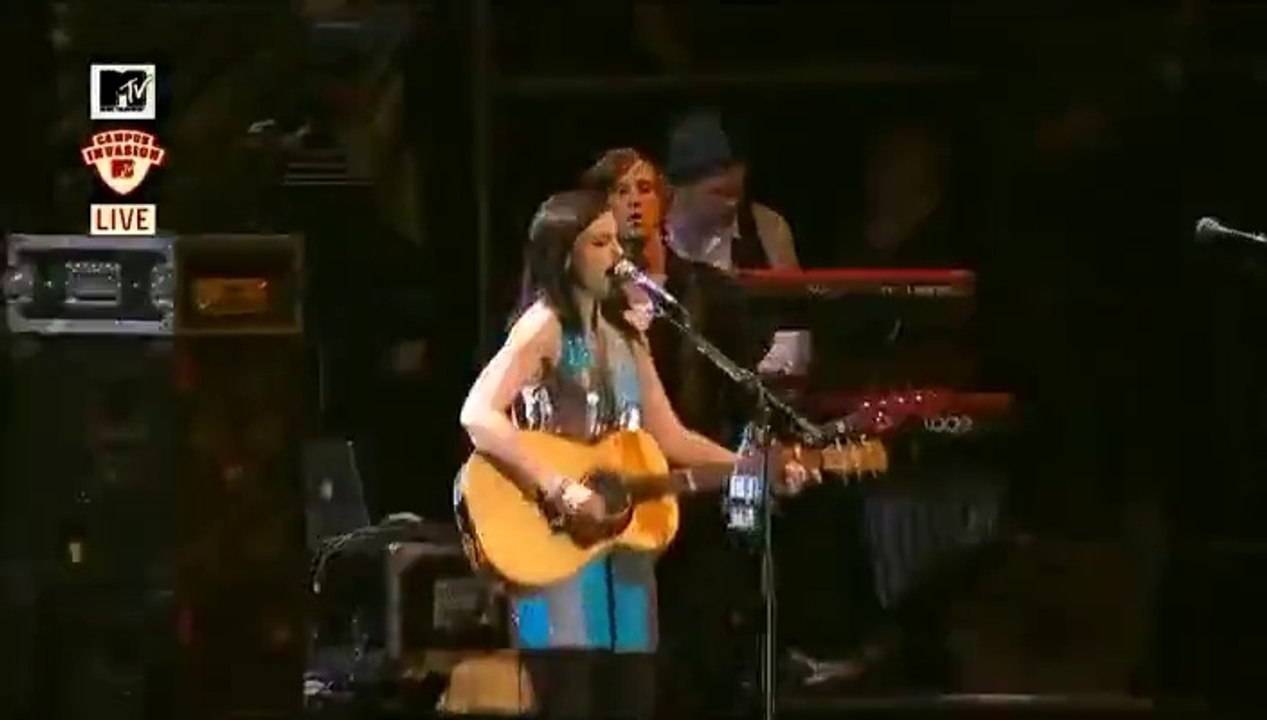 Amy Macdonald - 09 - Don't Tell Me That It's Over - Live In Campus Invasion, Goettingen 10.07..2010