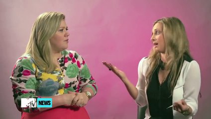 Kelly Clarkson Talks About Tokio Hotel & Recording Music  MTV News