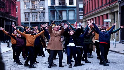 Justin Bieber & Tom Hanks Are In Carly Rae Jepsen’s New Music Video  MTV News