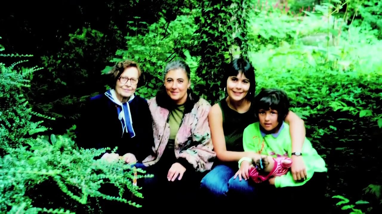 ANA CASAS ENTREVISTA HD.mov