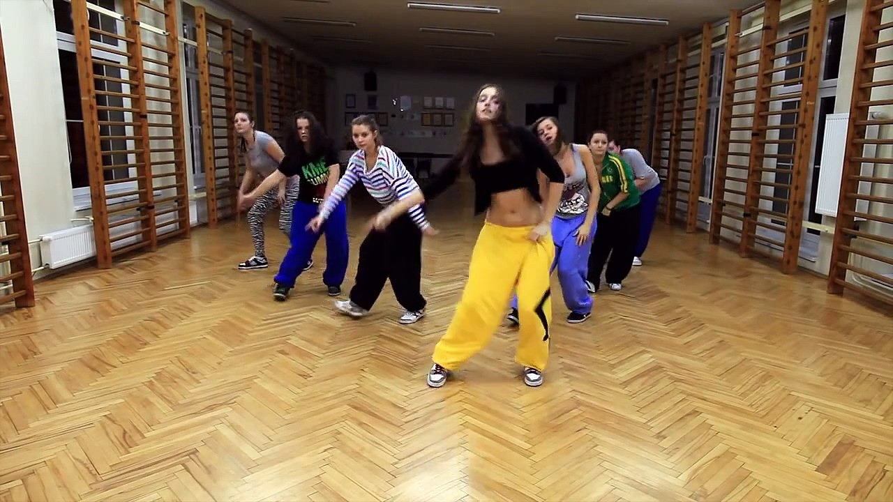 Ragga Dancehall Beginners Class - Gosia Go Tracz - Million Stylez - Miss Fatty