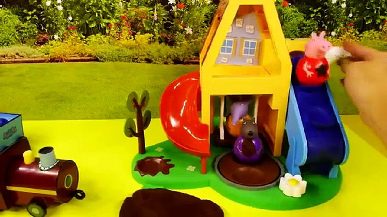 Peppa Pig Wind & Wobble Playhouse Play Doh Muddy Puddles Weebles Toy Playset