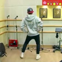 exo sexo BOOTY TOO MUCH