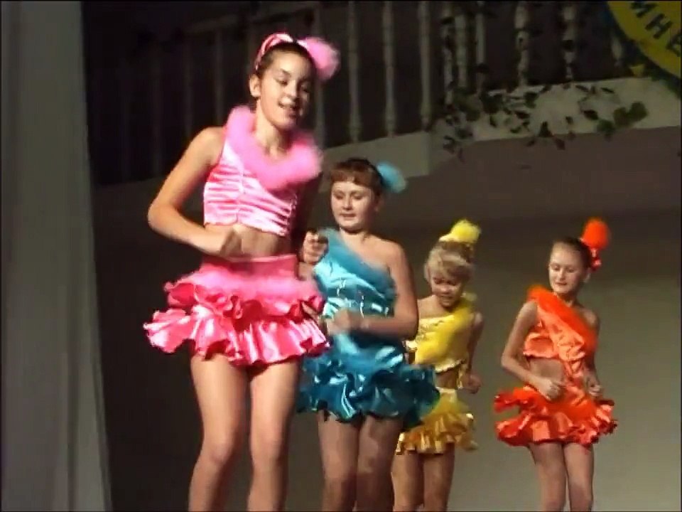 Детский танец "Танец под дождём" / Children's Dance "Dance in the Rain"
