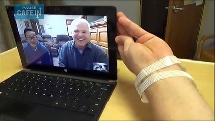 Leurs proches ont été surpris en voyant leur bébé à l'hôpital !