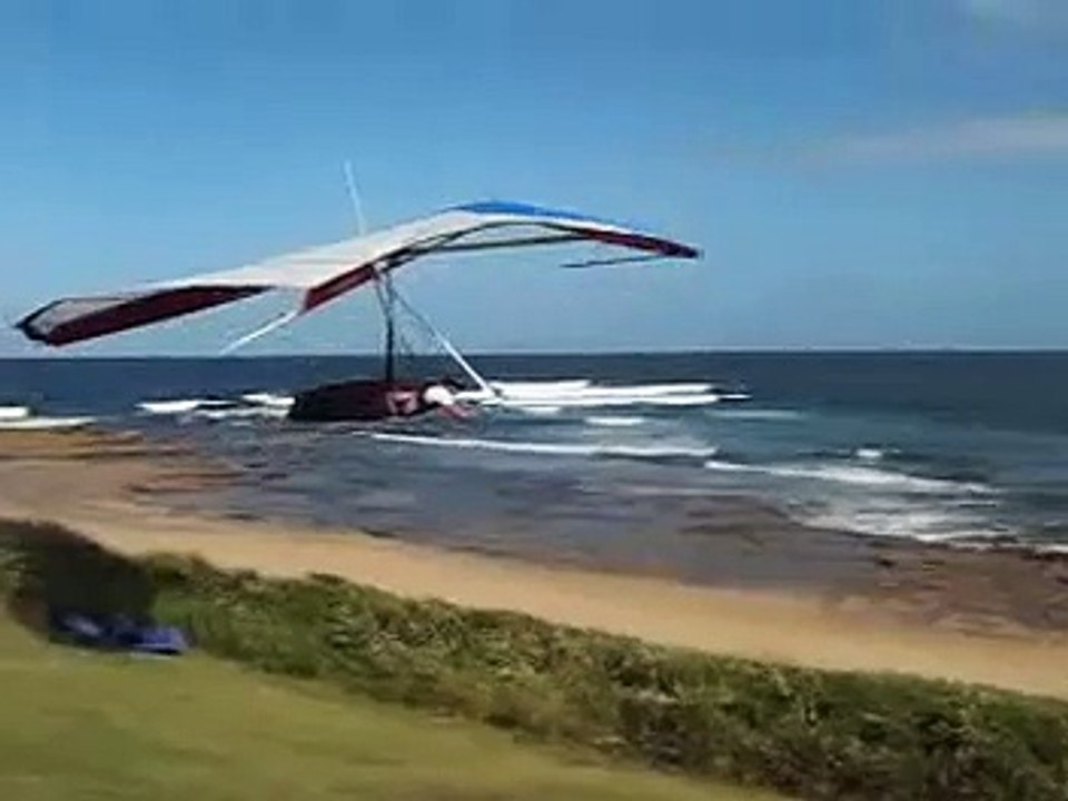 Hang gliding secret spot Australia