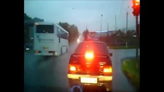 INSANELY FUNNY bus crash and fail complition!