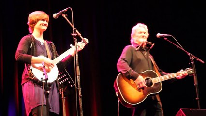 Kris Kristofferson and daughter Kelly - The Pilgrim / The Wonder (Stuttgart, Germany, 2012)