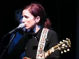 Patty Griffin performs Up To The Mountain