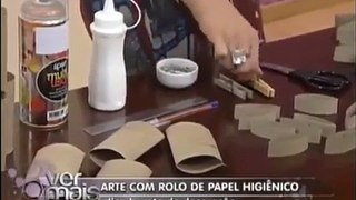 Arte como rolo de papel higiênico