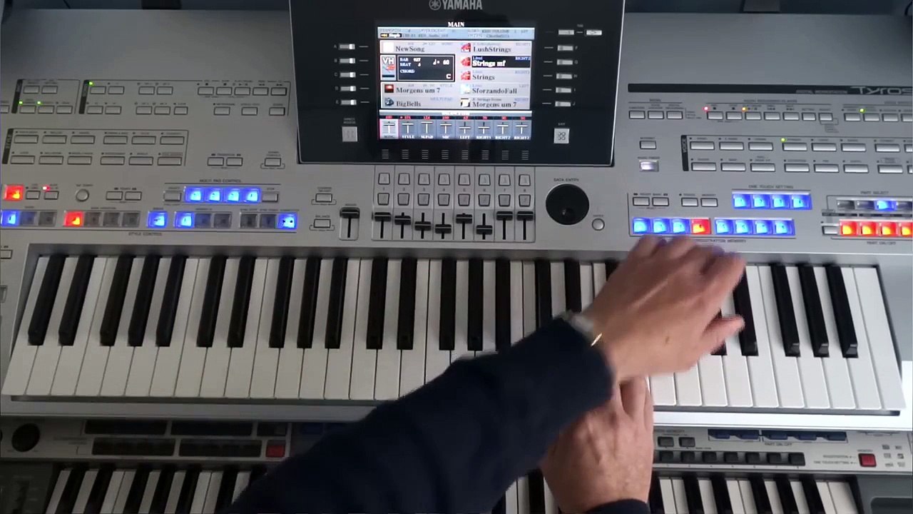 James Last's - Morgens um sieben - Morning At Seven - live on Tyros