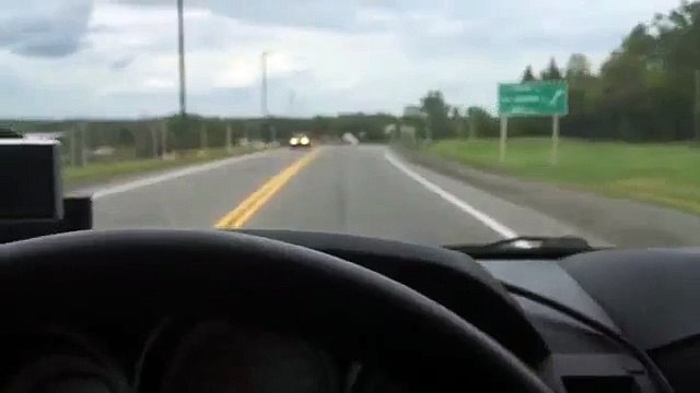 Ottawa taxi drivers block parkway and attack Blue Line Taxis