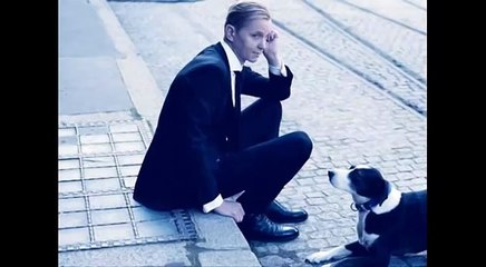 Max Raabe singt "In einem kühlen Grunde"