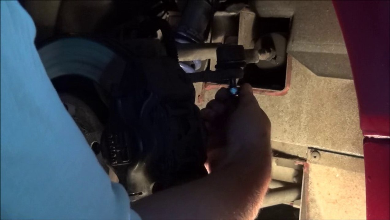 Austausch eines Spurstangenkopfes an der Vorderachse