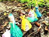 CINDERELA ELSA ANNA E PEPPA EM UMA AVENTURA NA PRACINHA. Princesas DISNEY na pracinha com PEPPA