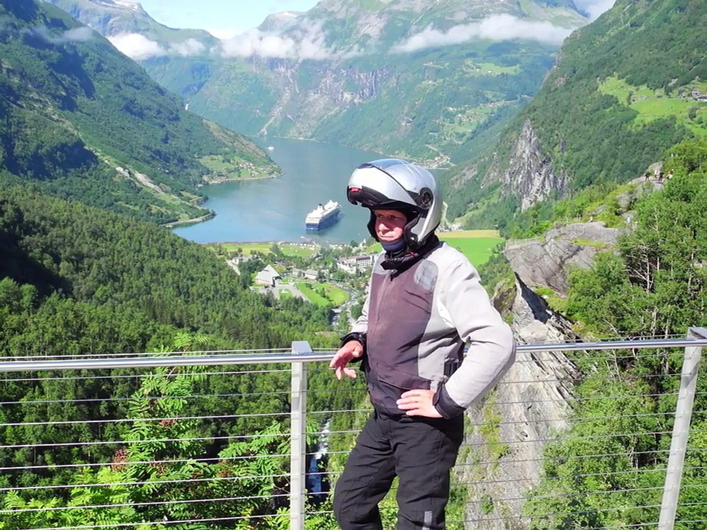 ⁣Motorradreise zum Nordkap mit Reisen und Erleben
