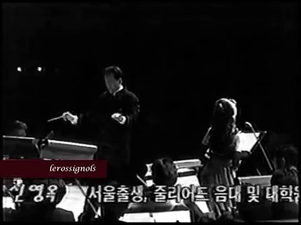 Youngok Shin - Frühlingsstimmen (Voice of Spring) - Strauss II