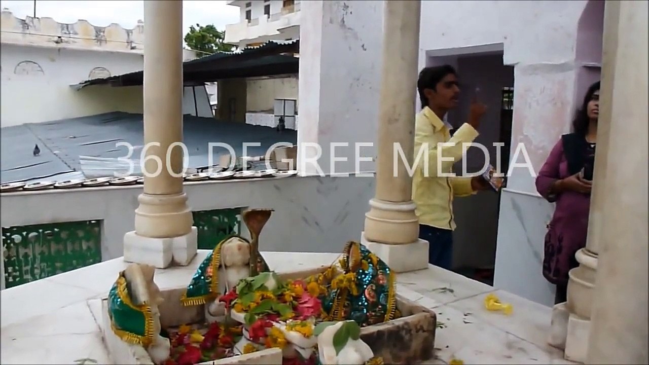 BRAHMA KUND PUSHKAR.wmv