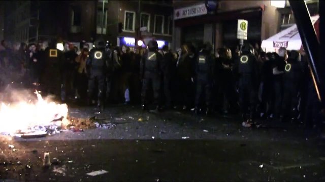 7/8 - Revolutionäre 1. Mai-Demo 2009 in Berlin-Kreuzberg