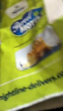 Unboxing Sony Xperia Z3 Compact and putting it under water