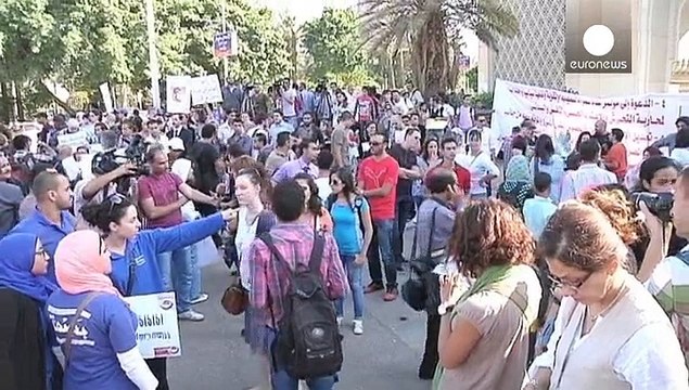 Taxi Rose : la compagnie de taxis spécial femmes en Egypte