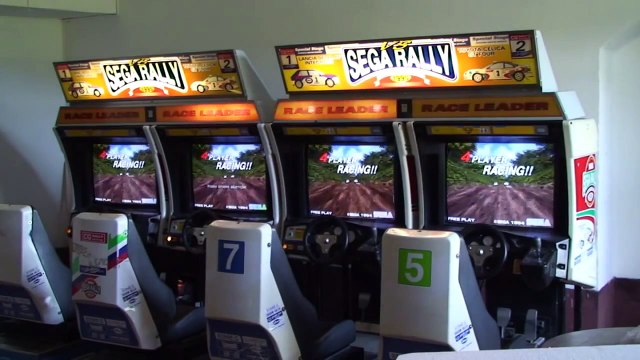 Sega Rally 4 players Attract Mode in HD