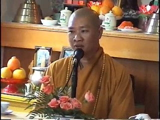 Thay Thich Thien Thuan giang tai Chua Linh Quang-4