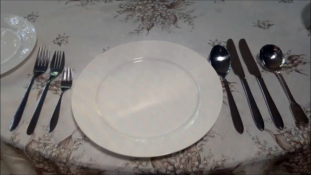 How to Use a Soup Spoon