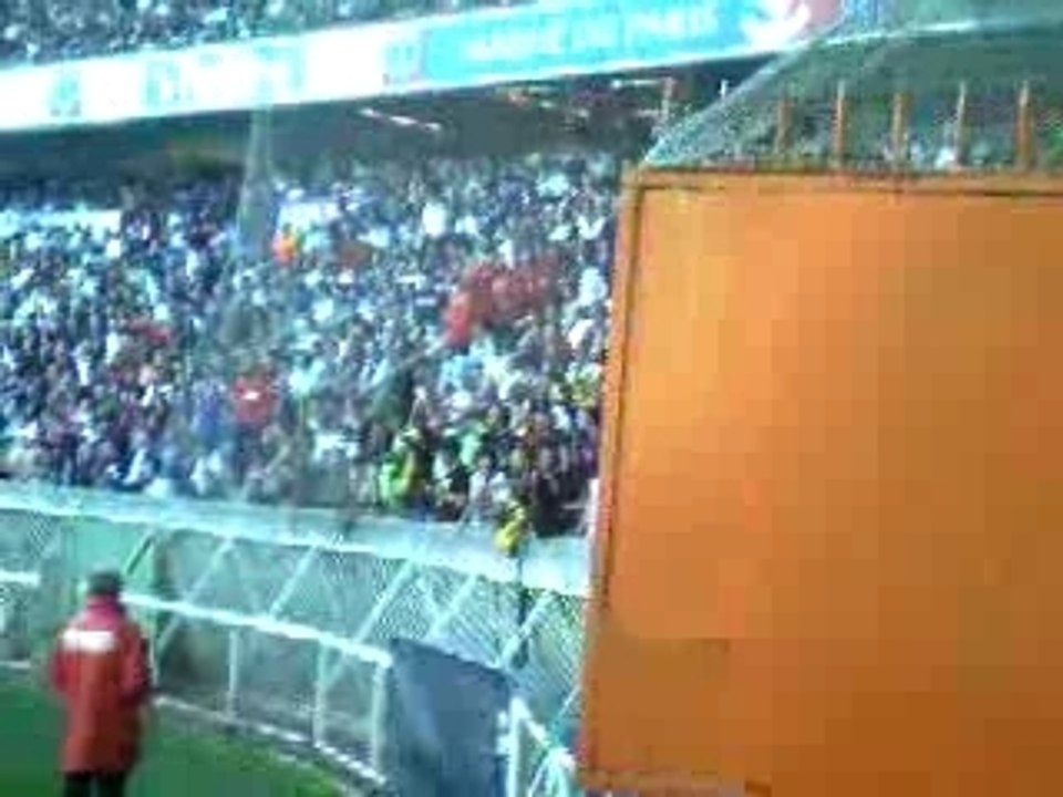 auteuil en feu avec le nouvo chant
