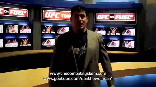 1956 REAL KUNG FU FIGHT Wing Chun vs Nrthrn Praying Mantis Hong Kong rooftop Bruce Lee Home footage!