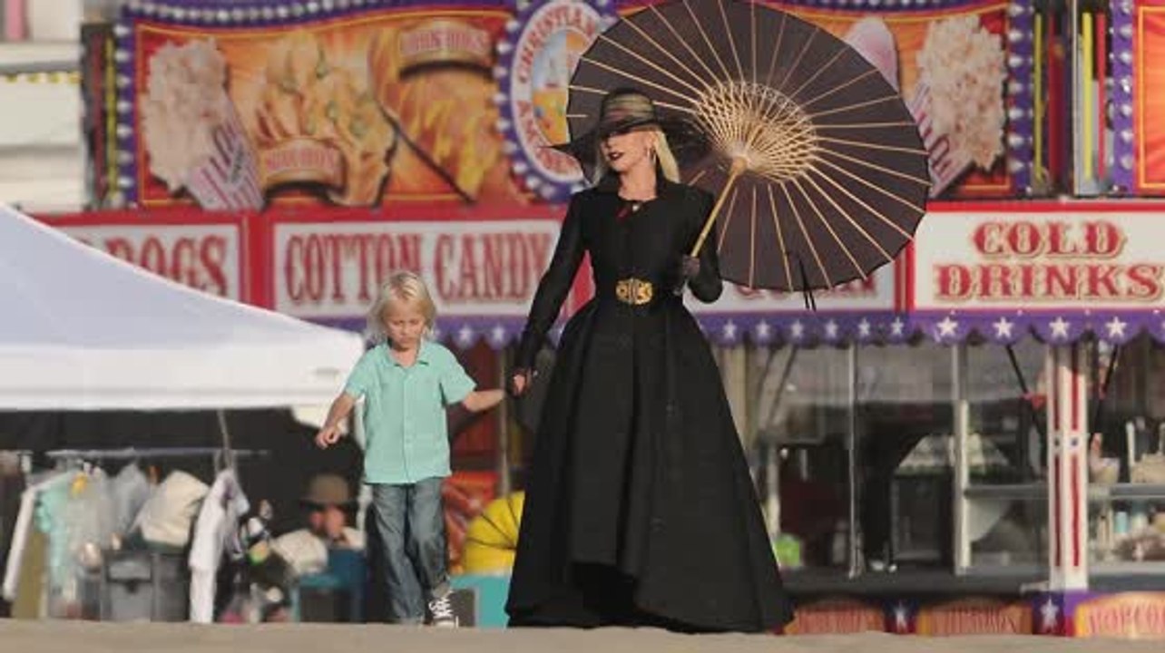 Lady Gaga Looks Sinister On Set For American Horror Story