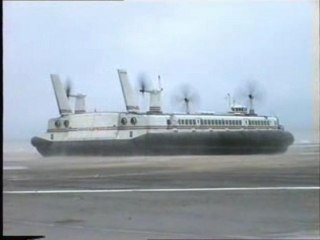 Hovercraft Calais