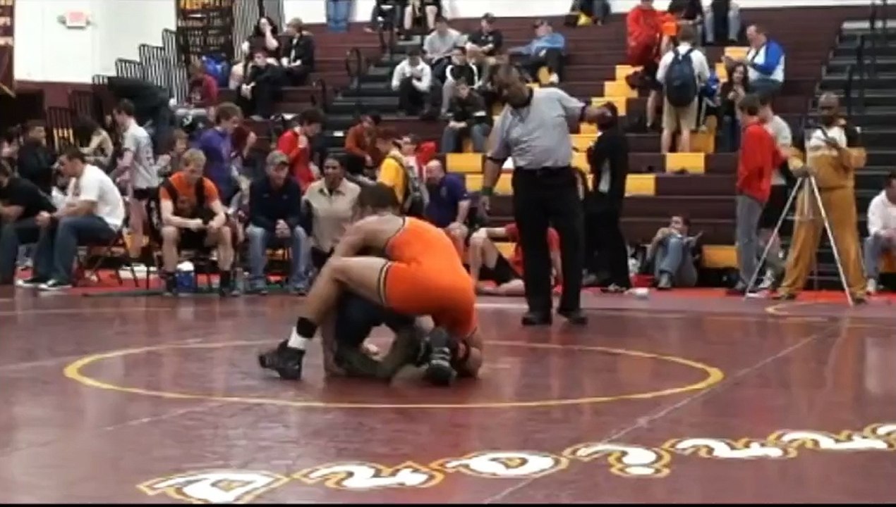 Kalvin Hill's Bright Orange Bulge