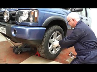 LAND ROVER DISCOVERY 2003 HUB BEARING REPLACEMENT