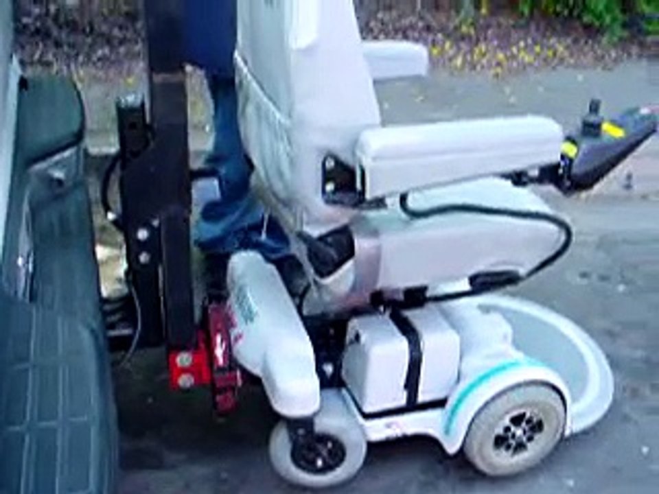 TriLIft - SCOOTER LIFT NO MORE BULKY PLATFORM