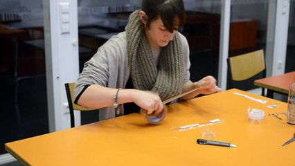 Re-Use.TV - Storage box out of two plastic bottles